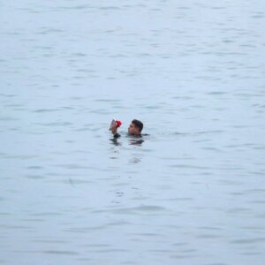 ispanyaya kadar yuzup iltica etti PfjDzGSd